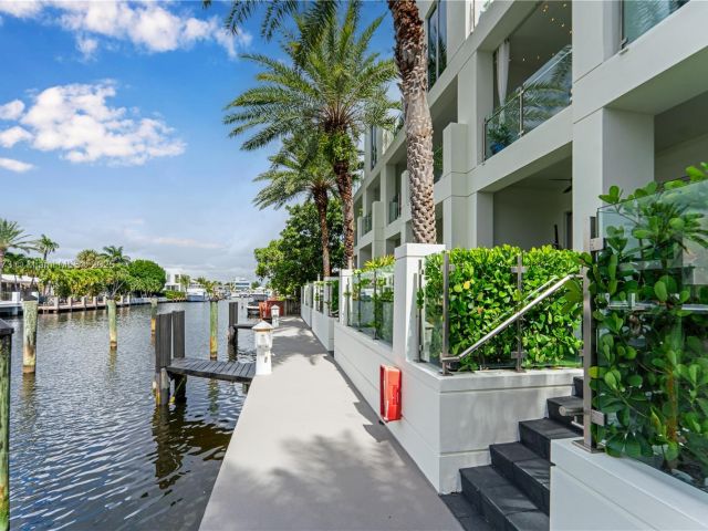 Продажа дома по адресу 259 Shore Ct - фото 6640319