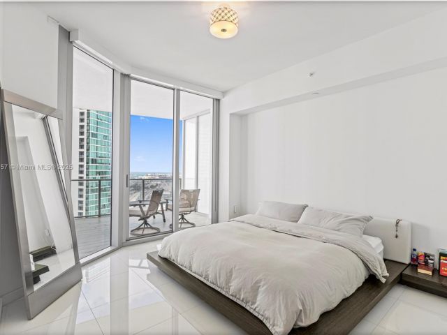 Продажа квартиры #3707 - фото 6640606