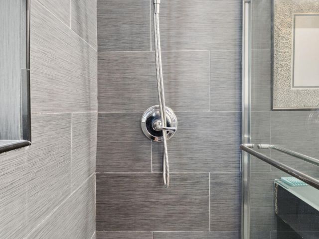 Продажа дома по адресу 1631 N Andrews Square - фото 6642345