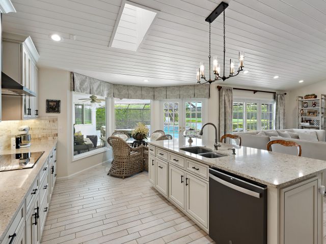 Продажа дома по адресу 10754 Stonebridge Boulevard - фото 6652753