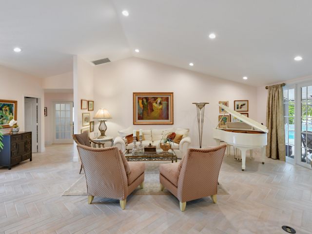 Продажа дома по адресу 10754 Stonebridge Boulevard - фото 6652761