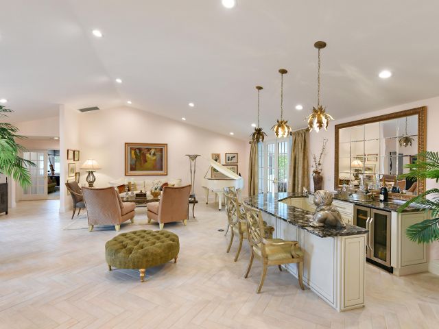 Продажа дома по адресу 10754 Stonebridge Boulevard - фото 6652762