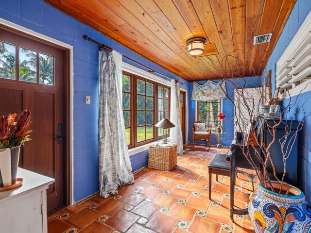 Продажа дома по адресу 334 Palm Trail - фото 6640426