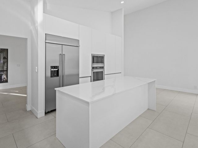 Дом в аренду по адресу 4798 NW 25th Way - фото 6698945