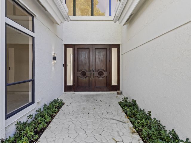 Дом в аренду по адресу 4798 NW 25th Way - фото 6698950