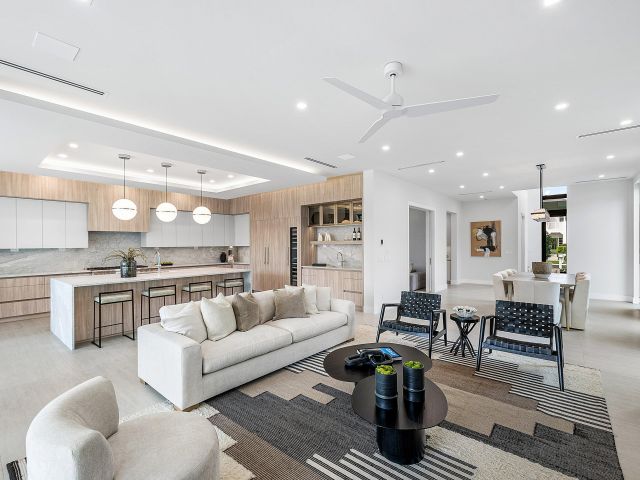 Продажа дома по адресу 718 Lake Avenue N - фото 6682471