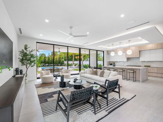 Продажа дома по адресу 718 Lake Avenue N - фото 6682474