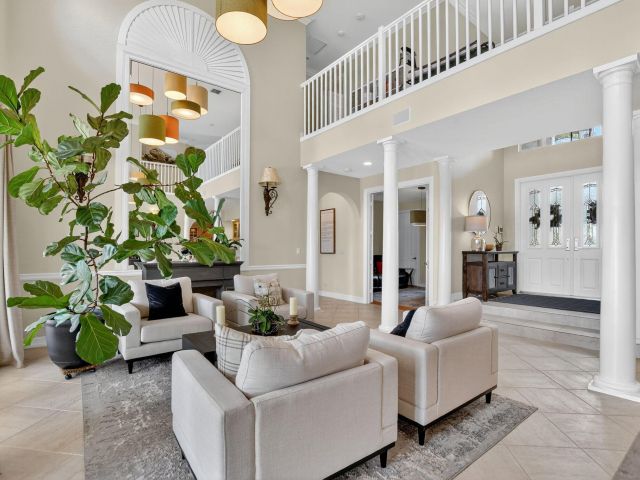 Продажа дома по адресу 21383 Falls Ridge Way - фото 6702463