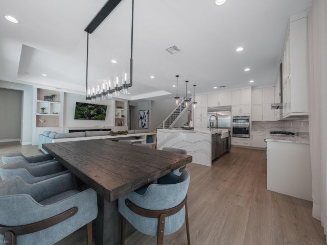 Дом в аренду по адресу 8652 Dream Falls Street - фото 6647165