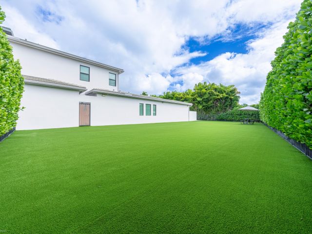 Дом в аренду по адресу 8652 Dream Falls Street - фото 6647172