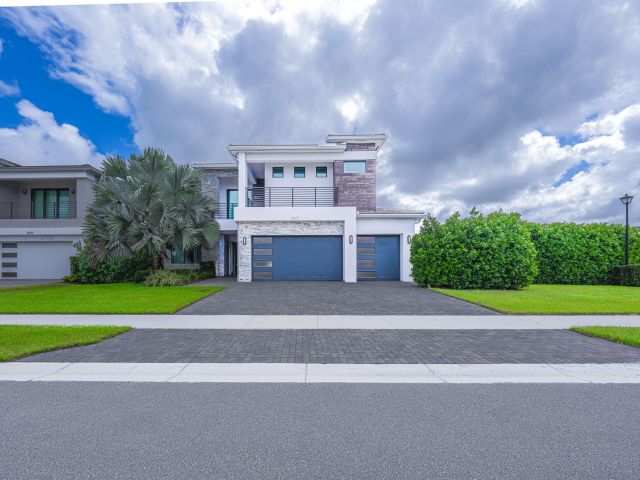 Дом в аренду по адресу 8652 Dream Falls Street - фото 6647175