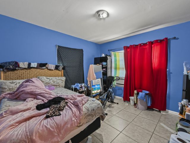 Продажа дома по адресу 610 32nd Street - фото 6637133