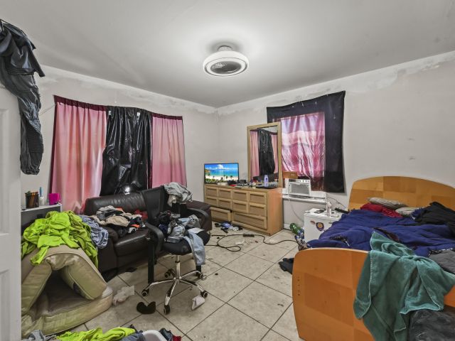 Продажа дома по адресу 610 32nd Street - фото 6637136