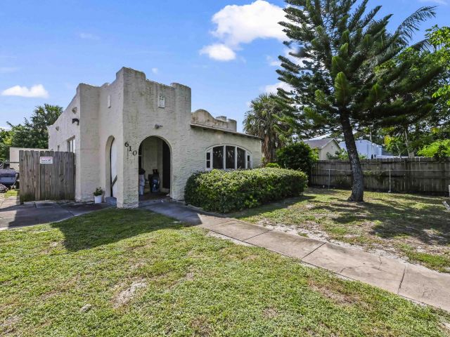 Продажа дома по адресу 610 32nd Street - фото 6637152