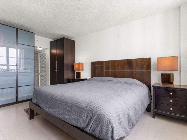 Продажа квартиры #1122S - фото 6639834