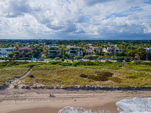 Продажа дома по адресу 1501 NE 3rd Avenue - фото 9333226