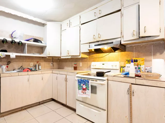 Продажа дома по адресу 1501 NE 3rd Avenue - фото 9333233