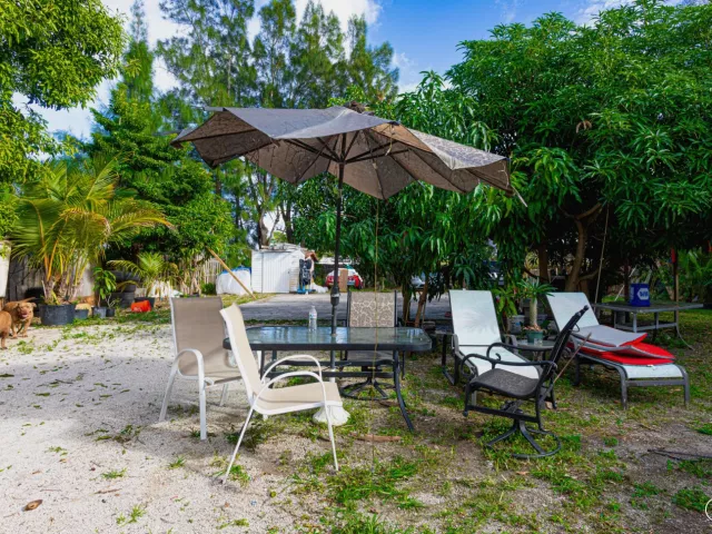 Продажа дома по адресу 1501 NE 3rd Avenue - фото 9333241