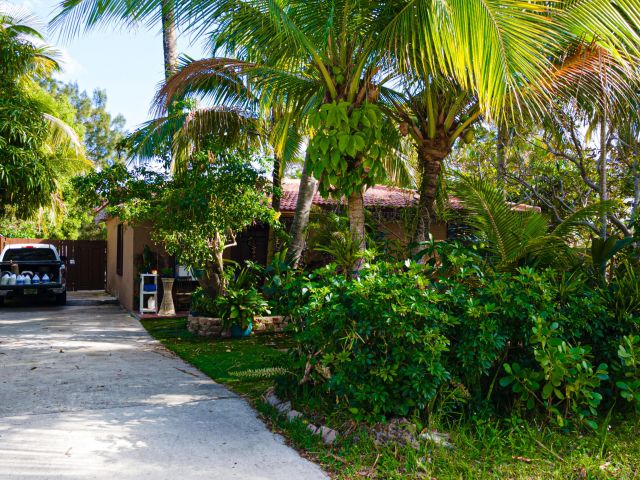 Продажа дома по адресу 1501 NE 3rd Avenue - фото 6639180