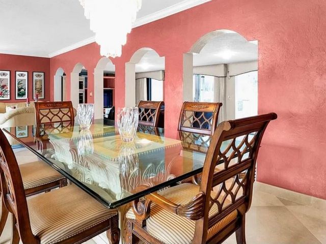 Дом в аренду по адресу 1200 Hollywood Boulevard - фото 6644885