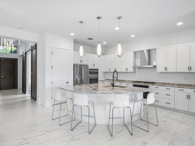 Продажа дома по адресу 17390 Pagoda Palms Drive - фото 6643638