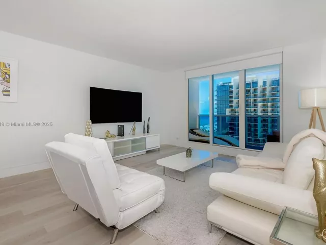 Квартира в аренду номер - фото 6646217