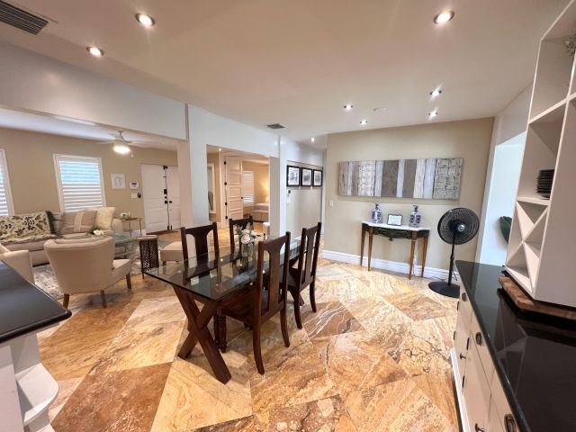 Продажа дома по адресу 902 S Swinton Avenue - фото 6657025