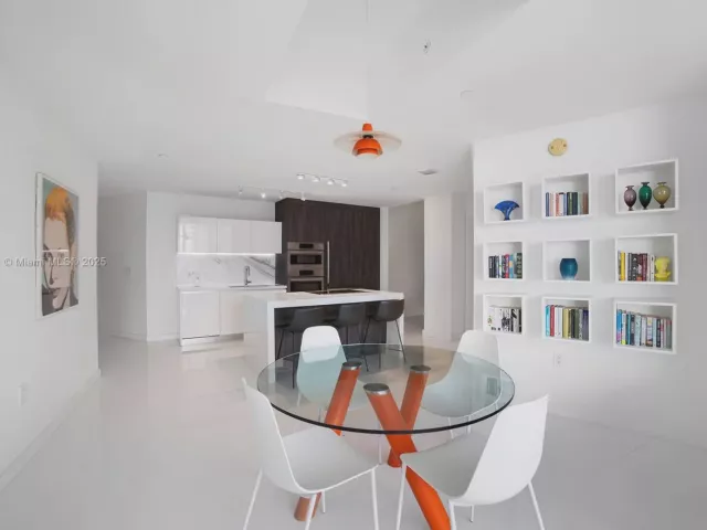 Продажа квартиры #4403 - фото 6646873