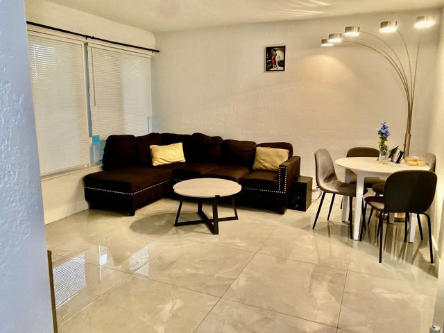 Дом в аренду по адресу 1353 9th Street 1353 - фото 6656467