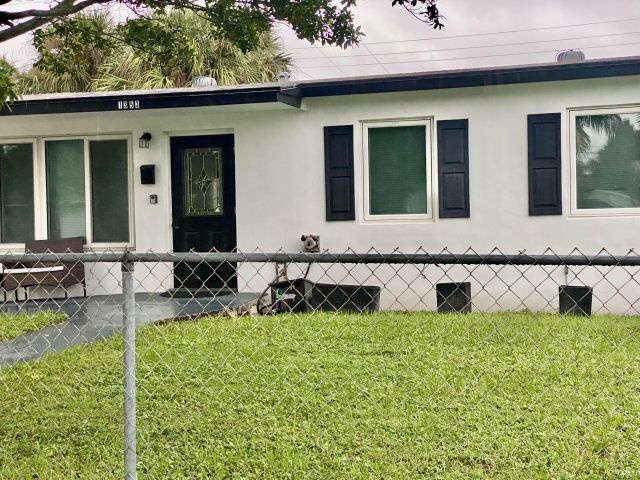 Дом в аренду по адресу 1353 9th Street 1353 - фото 6656470