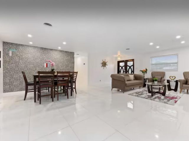 Продажа дома по адресу 3700 Australian Court - фото 6656376