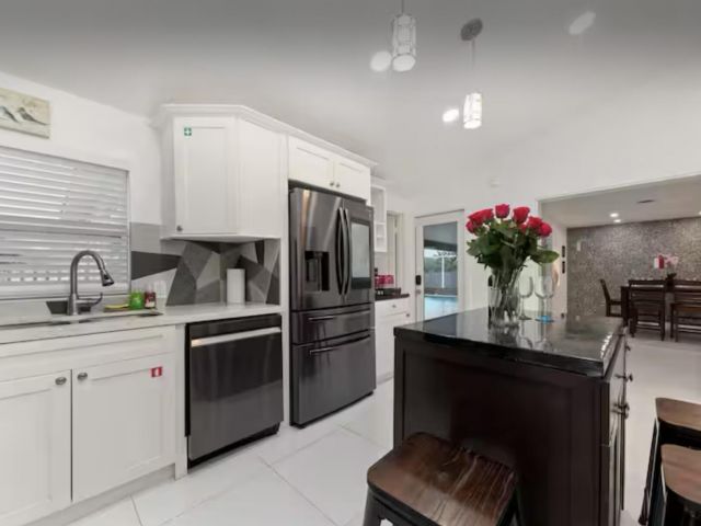 Продажа дома по адресу 3700 Australian Court - фото 6656378