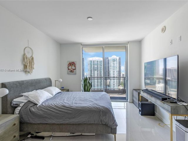 Продажа квартиры #3012 - фото 6646806