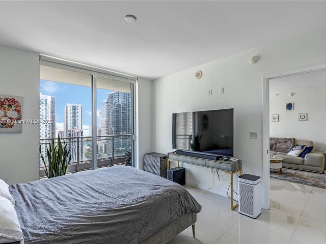 Продажа квартиры #3012 - фото 6646808