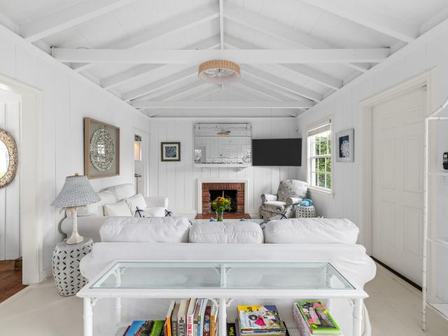 Дом в аренду по адресу 312 Puritan Road Road - фото 6656491