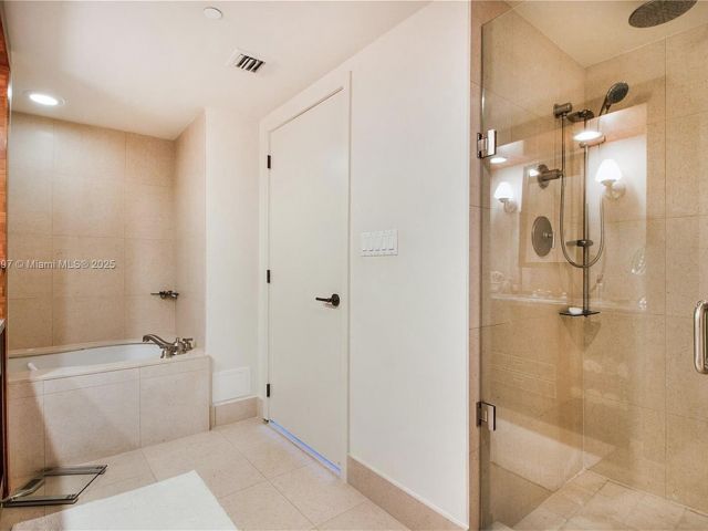 Продажа квартиры #1101 - фото 6645104