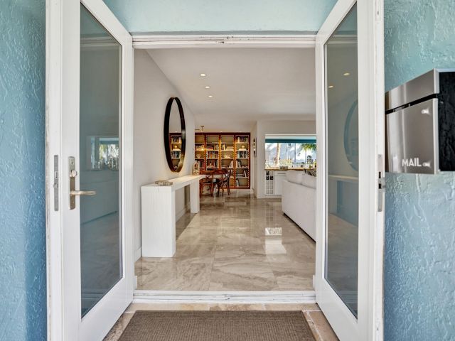 Дом в аренду по адресу 1107 Little Harbor Drive - фото 6646701