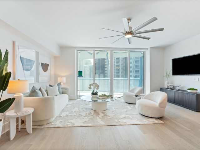 Продажа квартиры #2406 - фото 6647275