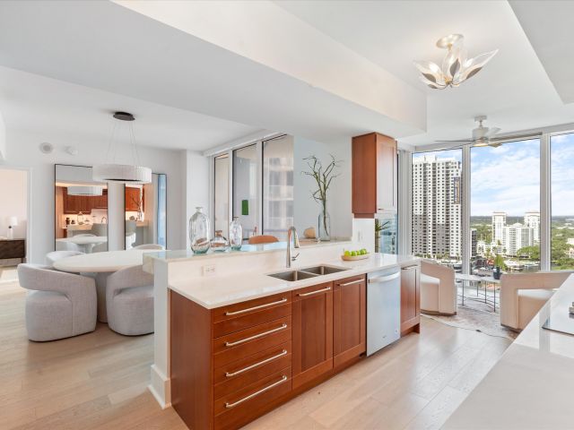 Продажа квартиры #2406 - фото 6647285