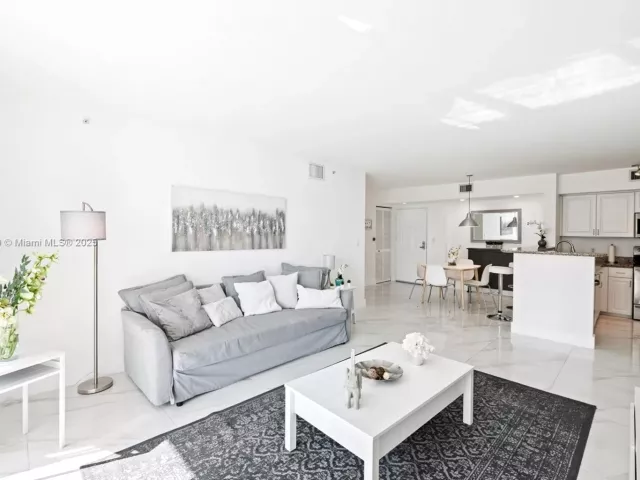 Продажа квартиры #903 - фото 6646441