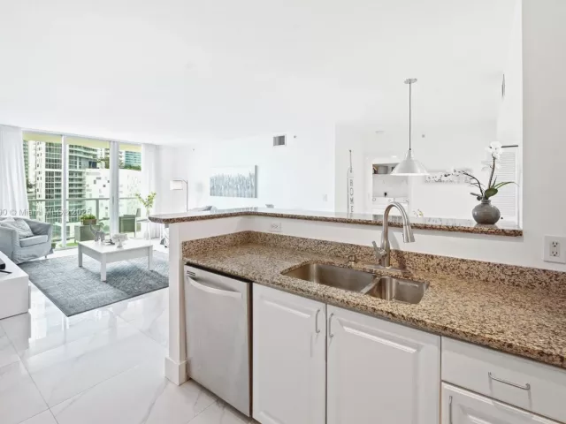 Продажа квартиры #903 - фото 6646437