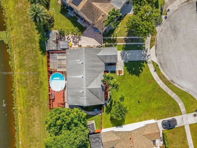 Продажа дома по адресу 9801 Ridgecreek Rd - фото 6652475