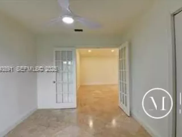 Продажа дома по адресу 9801 Ridgecreek Rd - фото 6652460