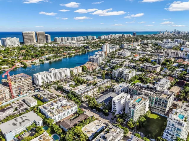 Продажа дома по адресу 10090 Bay Harbor Ter 10090 - фото 6652011