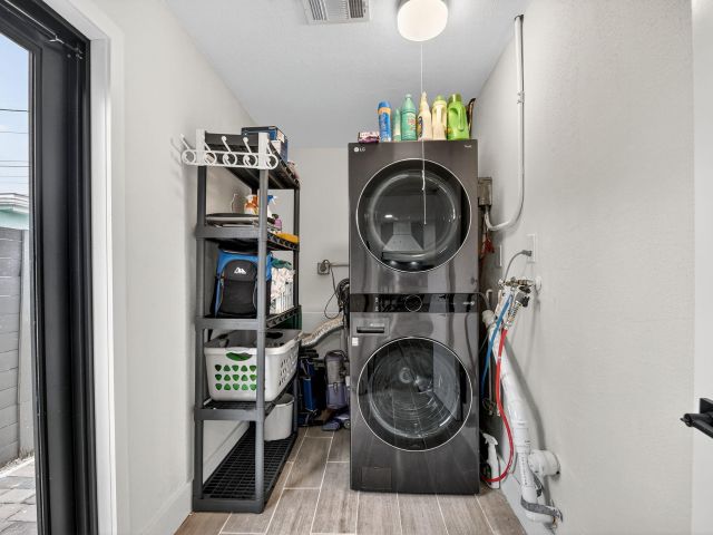 Дом в аренду по адресу 5008 Parker Avenue - фото 6683342