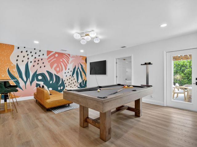 Продажа дома по адресу 1001 NE 16th Street - фото 6646363