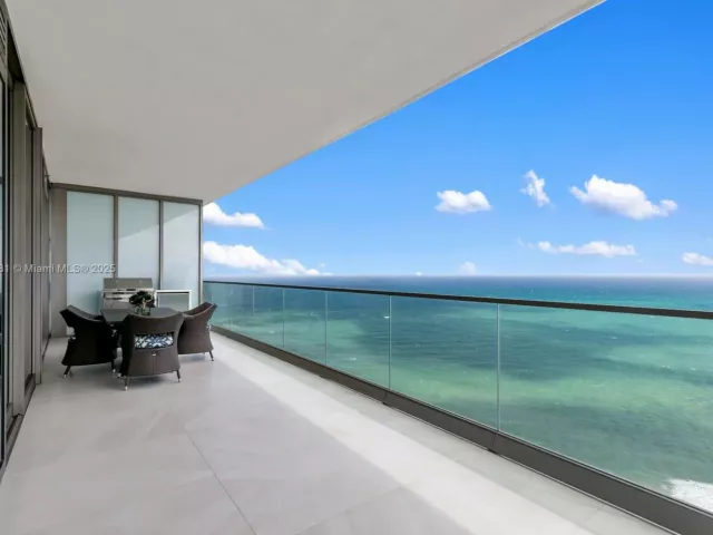 Продажа квартиры #3402 - фото 6653113