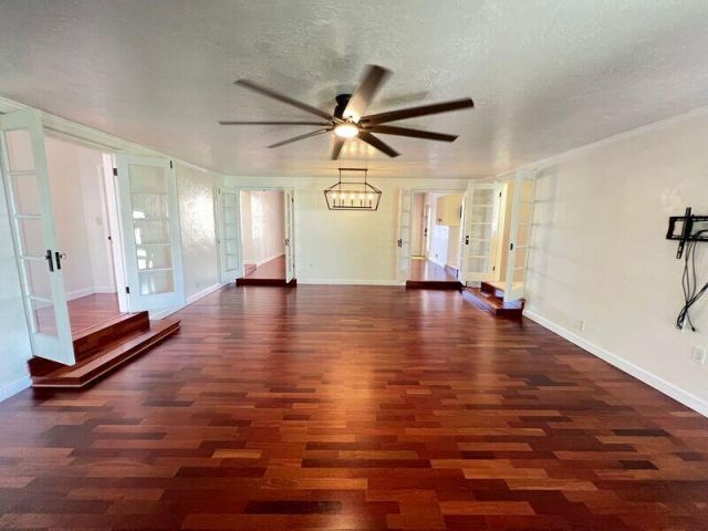 Дом в аренду по адресу 2615 Mckinley Street - фото 6647050