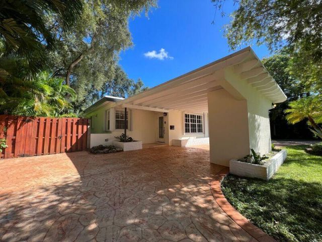 Дом в аренду по адресу 2615 Mckinley Street - фото 6647053