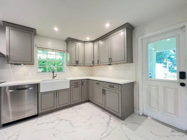 Дом в аренду по адресу 2615 Mckinley Street - фото 6647057